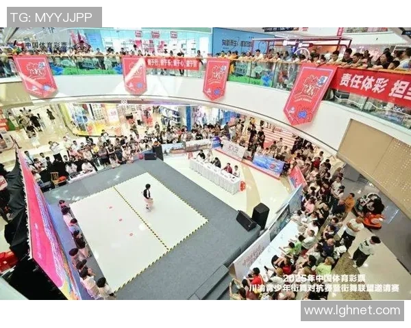 重庆街舞队在世界攀岩锦标赛中以56分领先其他队伍展现强劲实力