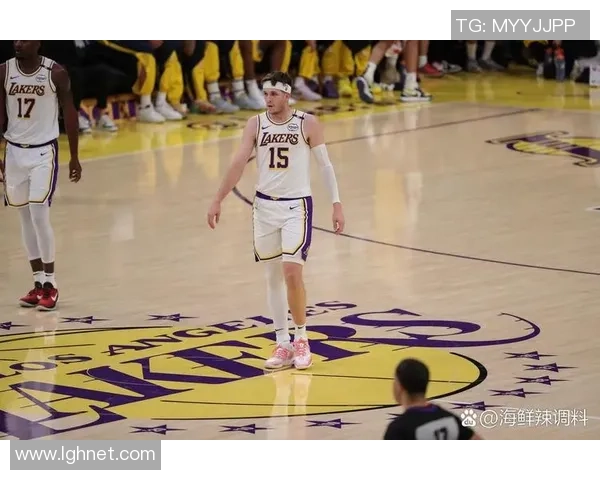 开拓者与热火激战正酣比分背后揭示球队实力与战术较量